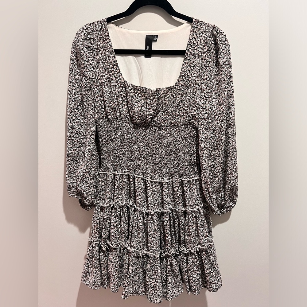 Floral print long sleeved pixie dress size S